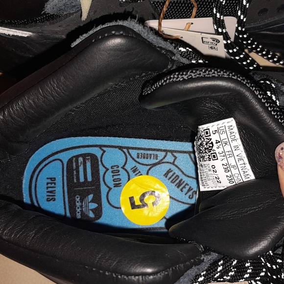 🌺ADIDAS HUMANRACE Sneakers - Picture 7 of 11